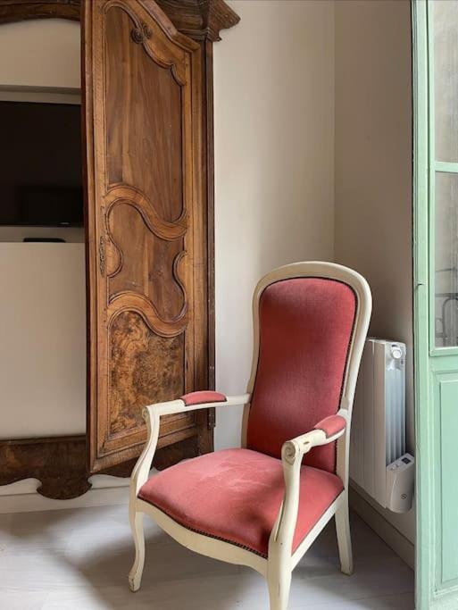 Luxury Apartment In The Heart Of Old Town Nice. Buitenkant foto