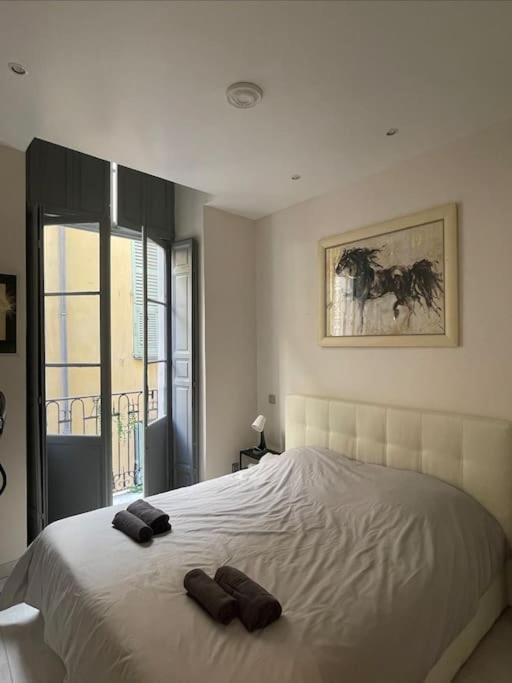Luxury Apartment In The Heart Of Old Town Nice. Buitenkant foto
